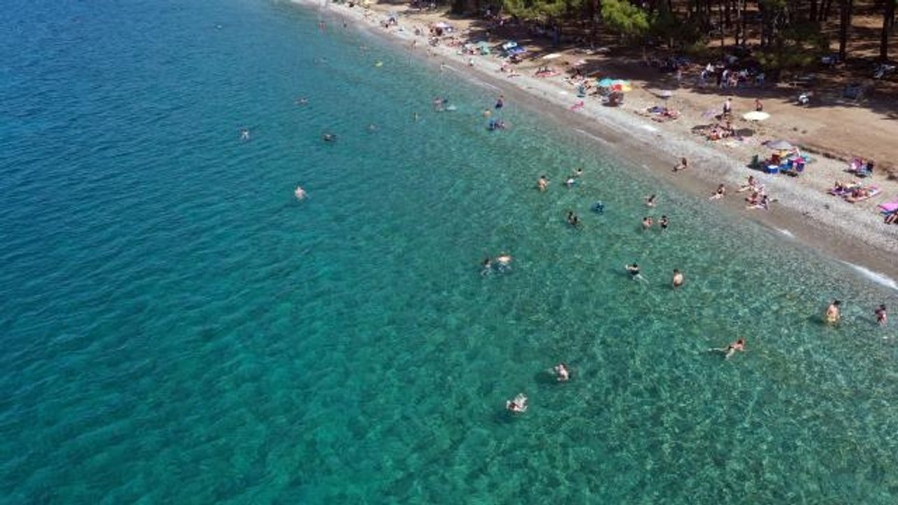 Kuşadası ve Didim sahillerinde bayram hareketliliği