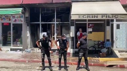 MERSİN - Bir mobilya atölyesinde çıkan yangında 2 kişi yaşamını yitirdi