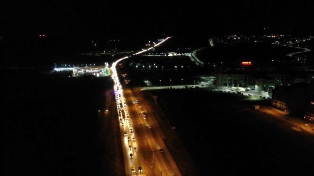 43 ilin geçiş güzergahında bayram trafiği devam ediyor