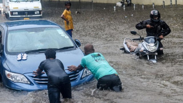 Mumbai Rains: Wall collapse in Chembur, several dead