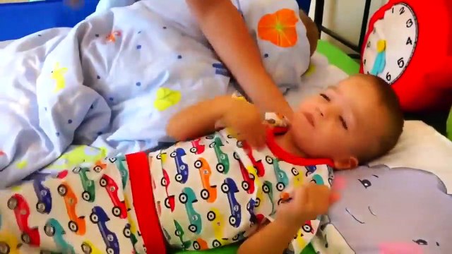 Vlad CrazyShow Влад Крези Шоу - Bad Kids Вредные детки Giant Candy Lollipops! Johny Johny Yes Papa Song Конфеты