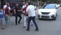 Silahlı kavganın taraflarından gazetecilere saldırı kamerada