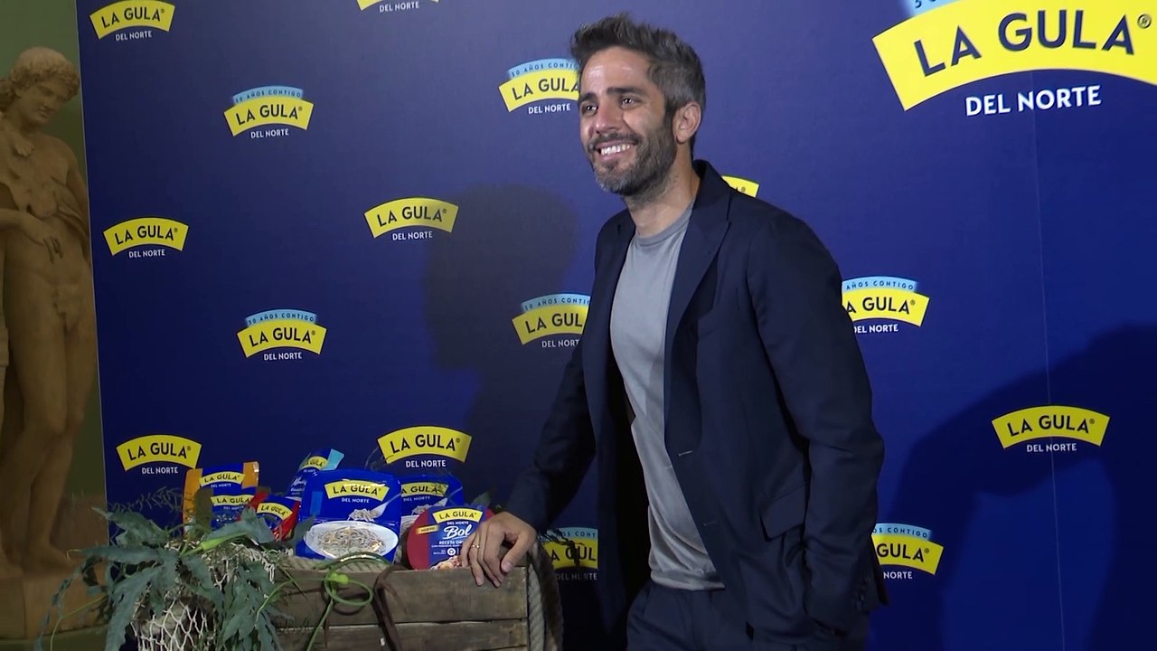 Roberto Leal sigue entrenando y demuestra sus habilidades para el fútbol