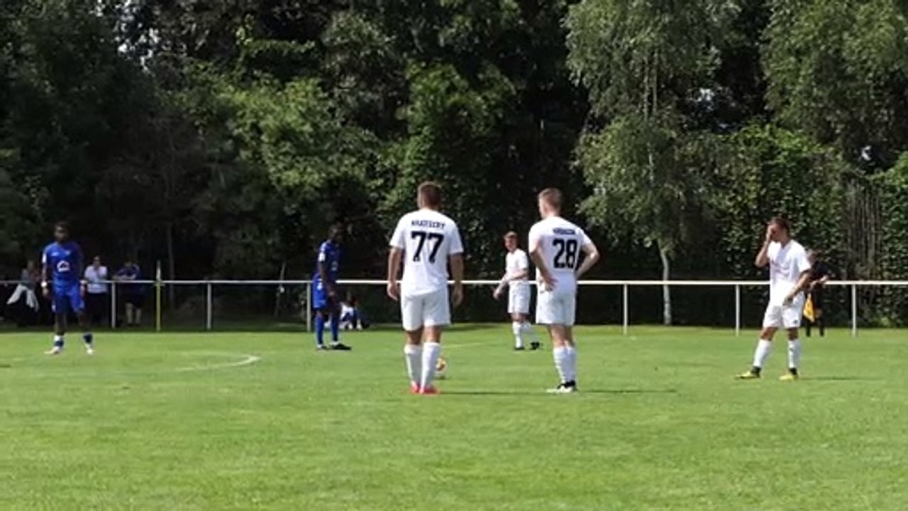 Das 1:5 der SVG gegen die U19 des 1. FC Magdeburg durch Luis  Riedel