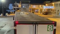 Hallan en Ceuta cinco migrantes que trataban de entrar a la península escondidos en camiones