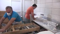 KARAMANMARAŞ - Hayırsever vatandaş, fırından gün boyu ücretsiz ekmek dağıttırdı