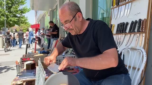 Kurban Bayramı öncesi bıçakçılar yoğun mesai yapıyor