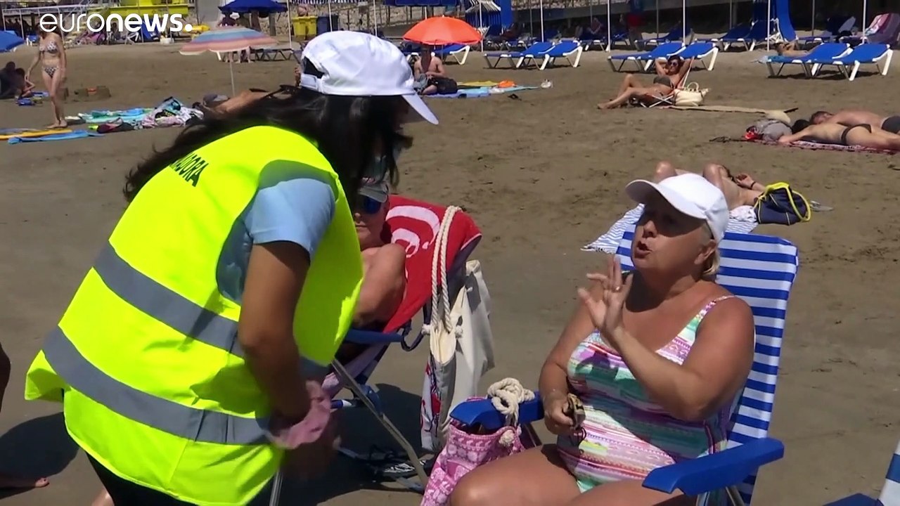 España | Drones patrullan las playas de Sitges para evitar aglomeraciones