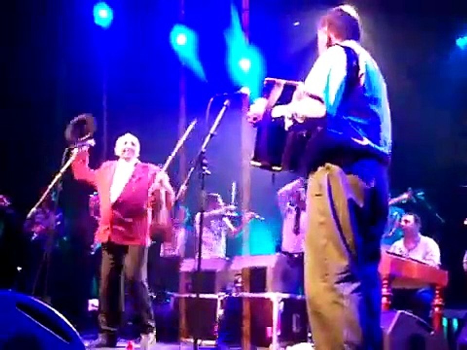 TARAF DE HAÏDOUKS & KOČANI ORKESTAR  BAND OF GYPSIES   23.03.2012 à Gonesse