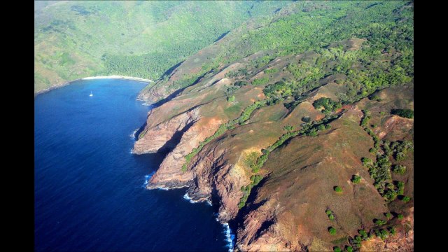 Vol à Tahuata & Hiva Oa (Marquises)