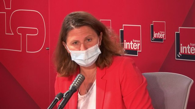 Roxana Maracineanu : Une carrière d'athlète, c'est éphémère. On a besoin de les maintenir en action pour être encore là dans 3 ans