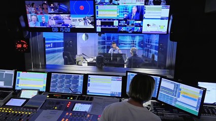 Présidentielle : à droite, "aucun d'entre nous ne sortirait indemne d'une désunion", prévient Michel Barnier