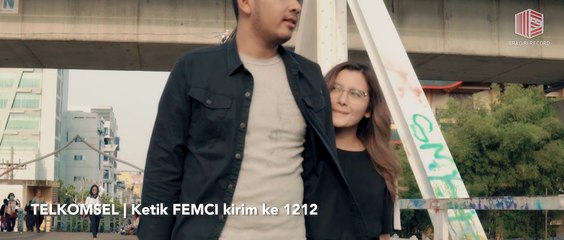 Femila Sinukaban - Sedih dan Tersisih [ OFFICIAL MUSIC VIDEO ]