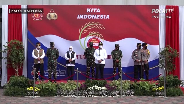 KAPOLRI SEPEKAN : Panglima TNI dan Kapolri Melepas Pendistribusian Bansos PPKM Darurat di Sidoarjo Jawa Timur.(3/3)