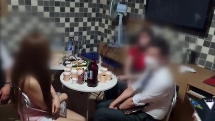 모텔 한 층 통째로 빌려 술 팔고 성매매까지 알선 / YTN