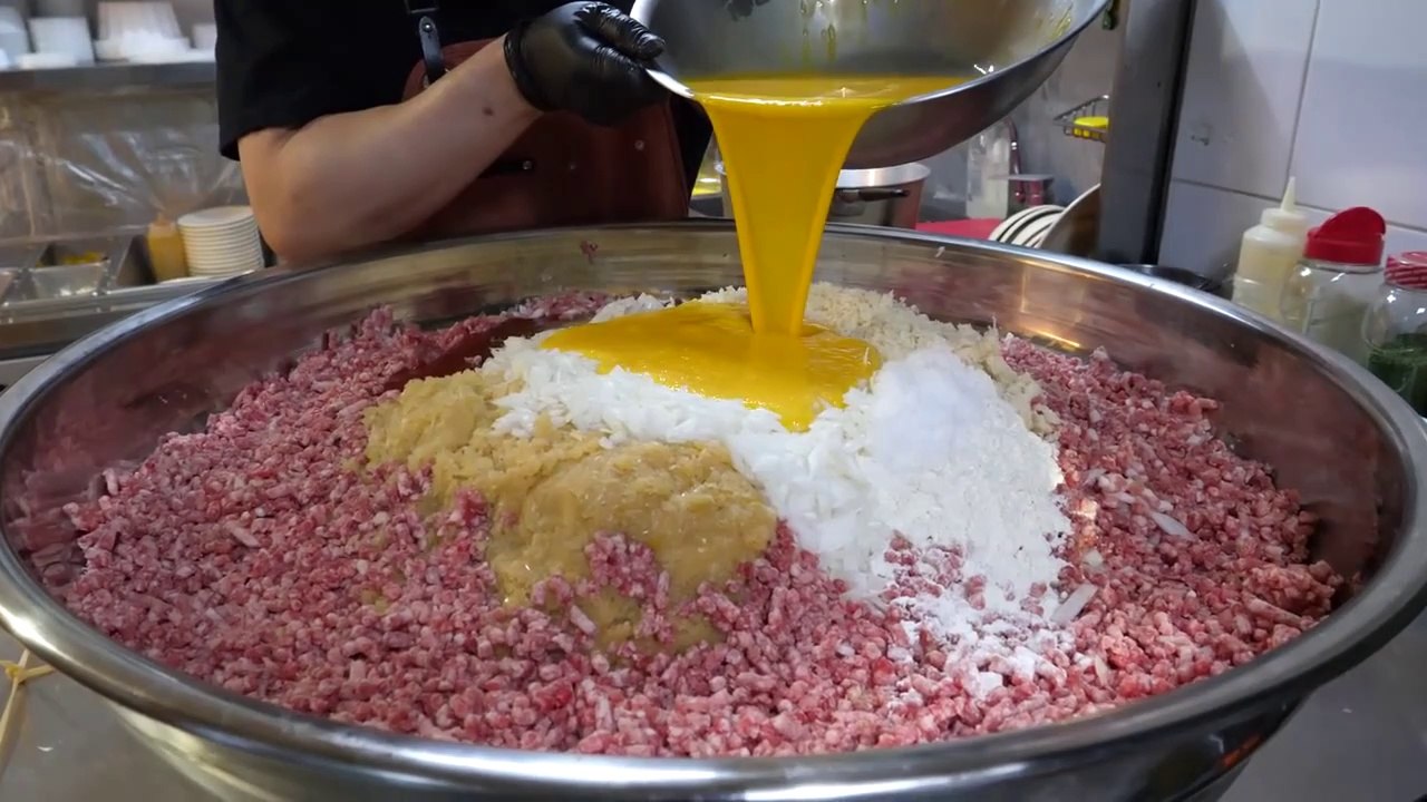 Hamburger Steak With Fried Egg - Korean Street Food