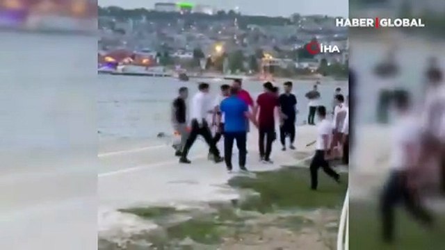 İstanbul'da restoran çalışanları vatandaşlara böyle saldırdı: Yeter vurmayın...