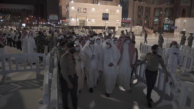 Kabe'nin örtüsü Kisve-i Şerif Kurban Bayramı arifesinde değiştirildi