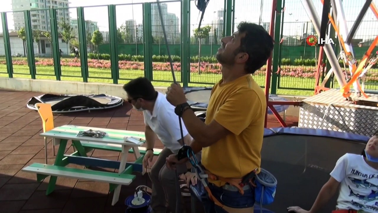 Bursa'da adrenalin tutkunlarının adresi: Mihraplı Parkı Tırmanış Duvarı