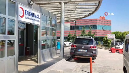 Hastane önündeki manzarayı görenler gözlerine inanamadı...Otomobili ile ters kapandan geçen sürücü bakın ne yaptı