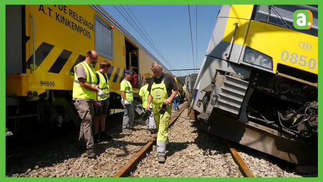 Nassogne : relever le train couché sur les voies