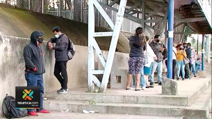 tn7-continuan-filas-para-vacunas-190721