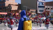 En Bolivie, le retour des fêtes folkloriques
