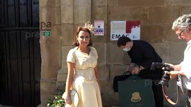 Marian Yanes en la boda de José Luis Santos Yanes y Fátima Úrculo