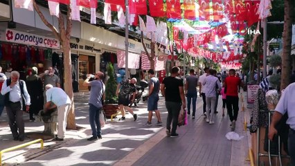 Kurban Bayramı alışverişinde bunaltan sıcaklık