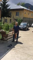 Rize'de selde kaybolan 2 kişi için helikopter destekli arama