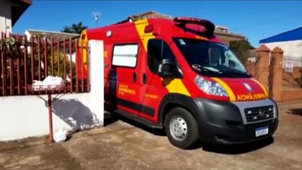 Idosa de 95 anos sofre queda enquanto caminhava no interior da própria residência, no Bairro São Cristóvão