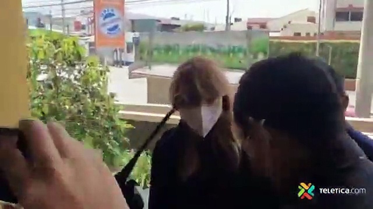 LIVE: Mélida Solis ingresa con su abogado a los Tribunales - Lunes 19 Julio 2021