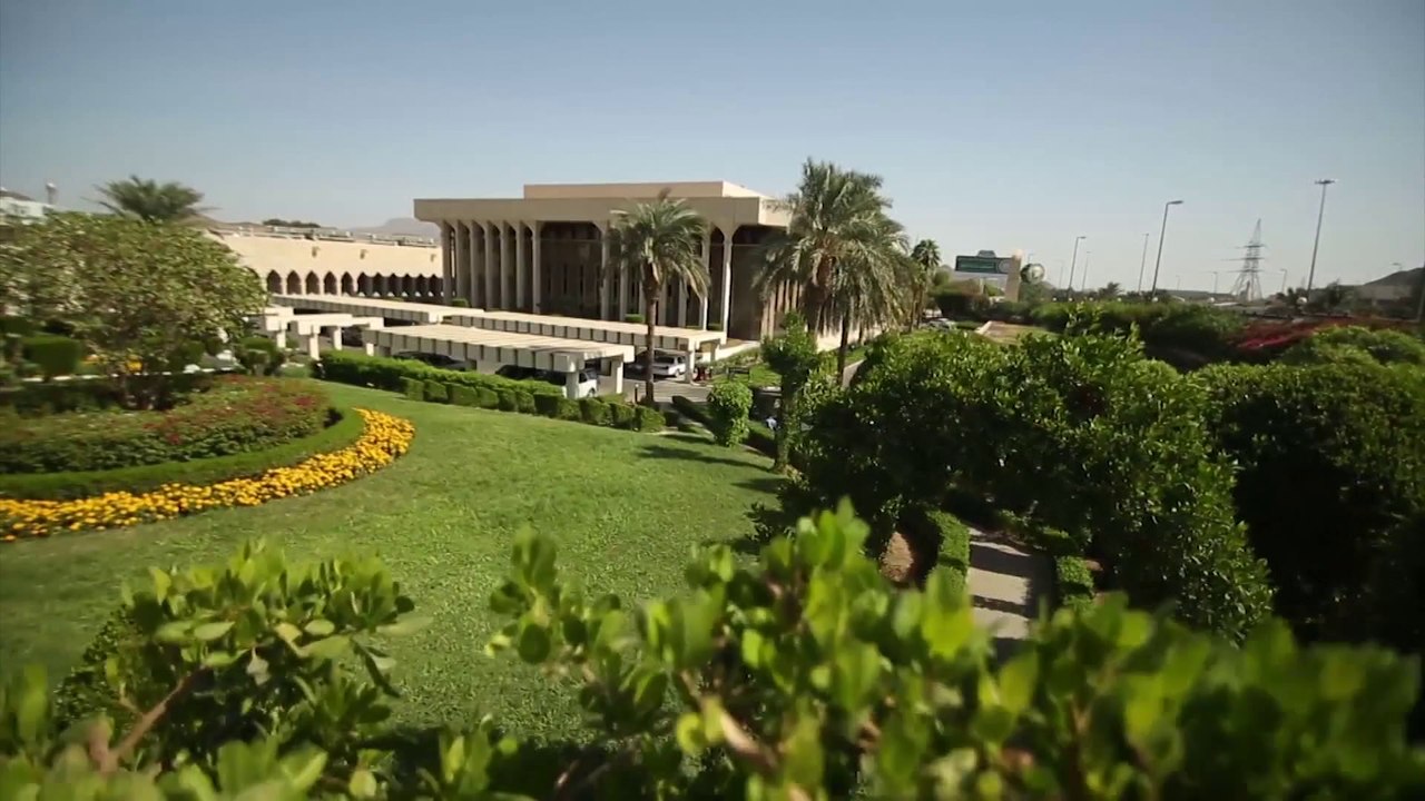 مجمع الملك فهد لطباعة المصحف الشريف.. مساحته ال...