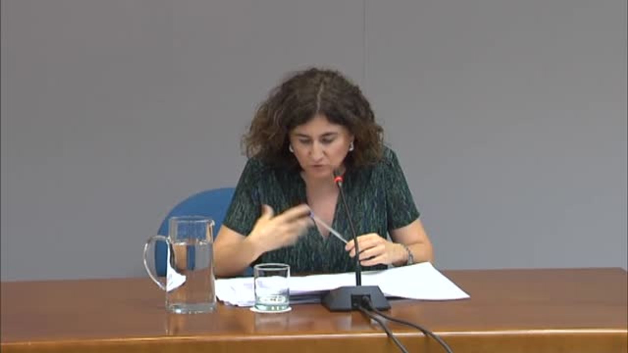Sierra: "Aunque la velocidad de ascenso de los casos está disminuyendo, tenemos una circulación del virus importante"
