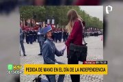 ¡Los románticos aún existen! Soldado pidió matrimonio a su novia durante desfile militar