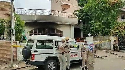 दो दिन से कोई बाहर नहीं आया था, हादसे वाले दिन आवाज तक नहीं सुनाई दी