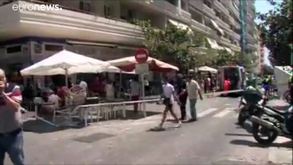 Carro atropela esplanadas e faz vários feridos em Marbella