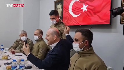 Bakan Soylu, Mehmetçik ile aileleri görüştürdü