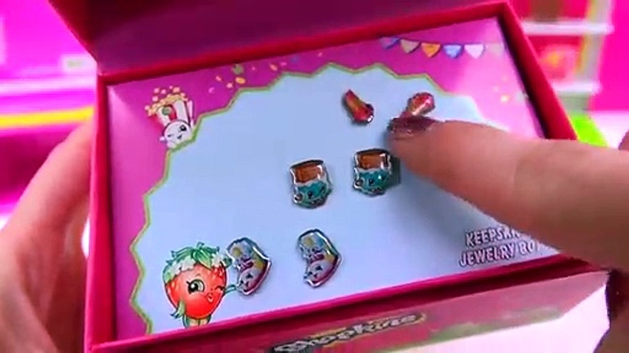 4 Shopkins Jewelry Boxes Charm Necklaces & Earrings S 1 Characters Video