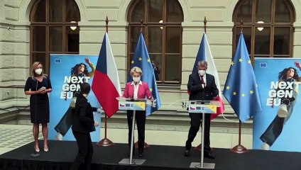 Escándalo Pegasus: "es completamente inaceptable y va contra la libertad de prensa", Von der Leyen