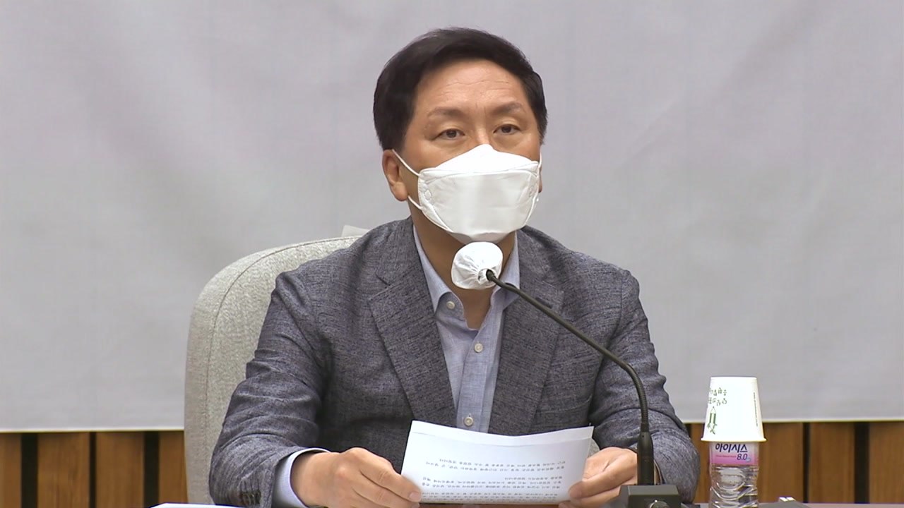 국민의힘 "청해부대 집단감염 국가적 망신...대통령 사과해야" / YTN