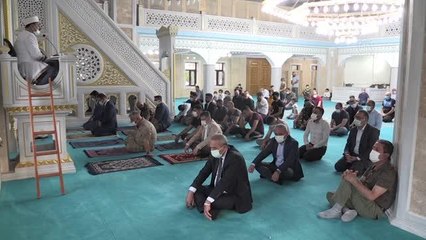 Kurban Bayramı namazı kılındı