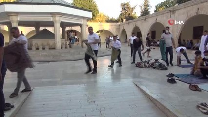 Şanlıurfa'da Kurban Bayramı namazı sevinci