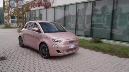 Der neue Fiat 500 erhält 5-Sterne und Bestnoten im Green NCAP Test