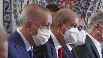 Cumhurbaşkanı Erdoğan, Bayram namazını KKTC'de kıldıCumhurbaşkanı Erdoğan: "Amerika çekilme kararını verdi ama Kabil Havaalanının bizim tarafımızdan,...