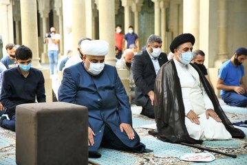 Azerbaycan'da Kurban Bayramı namazı Kovid-19 tedbirlerine riayet edilerek kılındı