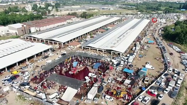 Oto pazarı değil, kurban pazarı