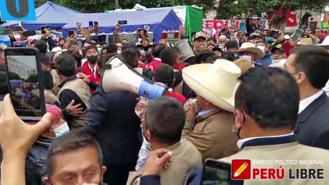 El JNE proclama a Pedro Castillo como presidente electo de Perú