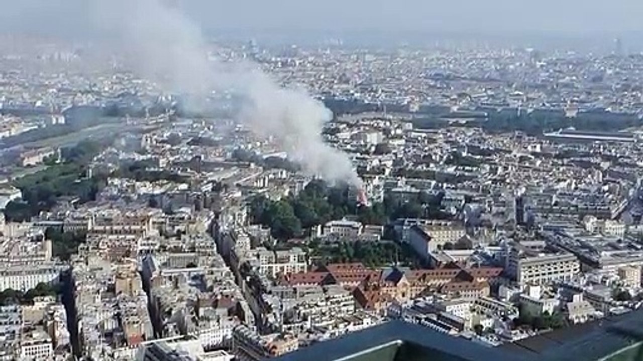 Paris : un incendie juste derrière l'hôtel de Matignon