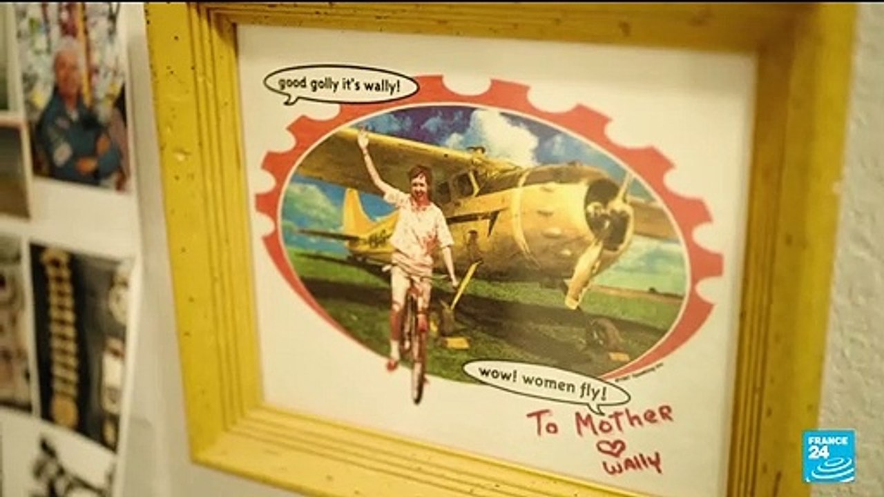 Bezos and crewmates prepare for inaugural Blue Origin space flight